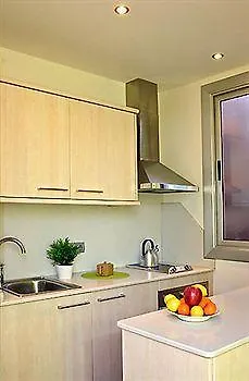 Feelathome Vila Apartment Barcelona