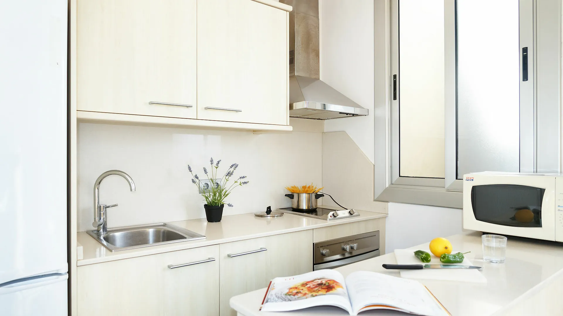 Feelathome Vila Apartment Barcelona